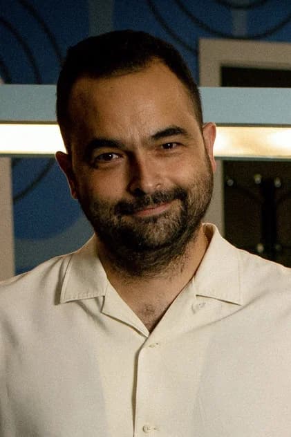 Adolfo Valor