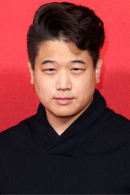 Ki Hong Lee