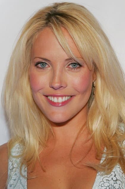 Mercedes McNab