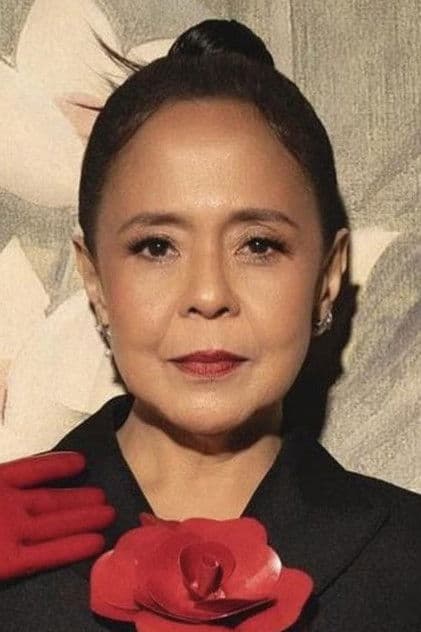 Dolly de Leon
